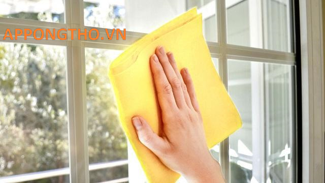 D:THANH HONGCONTENTTTBHThang 11TTBH 0111202210 mẹo lau kính sạch bóng ai cũng làm đượcẢnh 10 mẹo lau kính sạch bóng ai cũng làm được10-meo-lau-kinh-sach-bong-ai-cung-lam-duoc-3.png