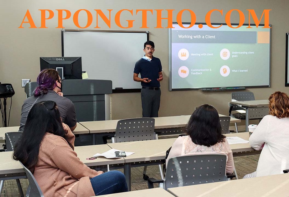 Giáo vụ trong tiếng Anh là gì?